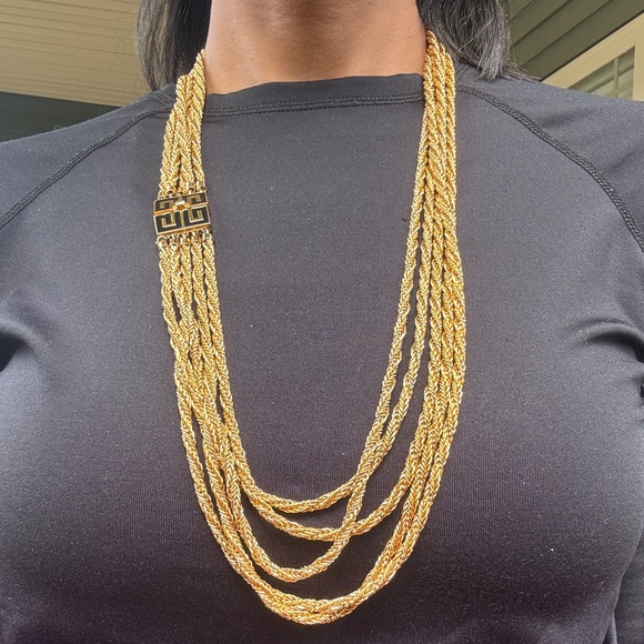 Givenchy Vintage Long Elegant Gold and Black Necklace Belt - Picture 13 of 16